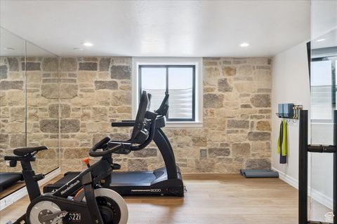 Tiny photo for 1649 W PHEASANT MEADOW DR, Kaysville, UT 84037 (MLS # 2096434)