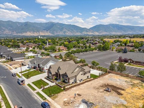 Tiny photo for 1649 W PHEASANT MEADOW DR, Kaysville, UT 84037 (MLS # 2096434)