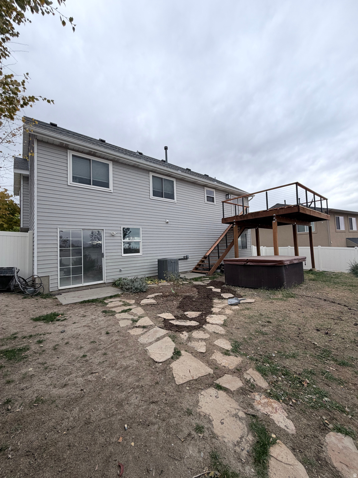 PROVOST SOUTH - Residential