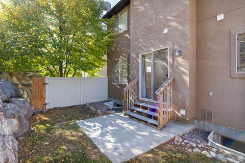 Tiny photo for 10468 N SAGE VISTA LN, Cedar Hills, UT 84062 (MLS # 2118722)