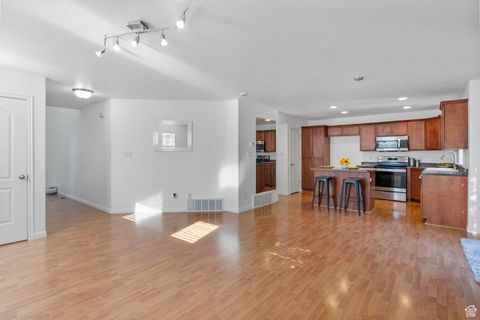 Tiny photo for 10468 N SAGE VISTA LN, Cedar Hills, UT 84062 (MLS # 2118722)
