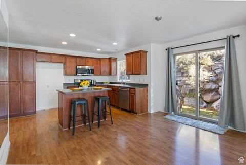 Tiny photo for 10468 N SAGE VISTA LN, Cedar Hills, UT 84062 (MLS # 2118722)