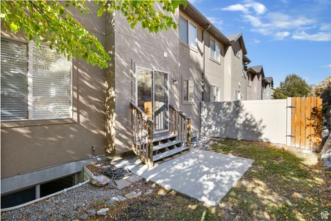 Tiny photo for 10468 N SAGE VISTA LN, Cedar Hills, UT 84062 (MLS # 2118722)