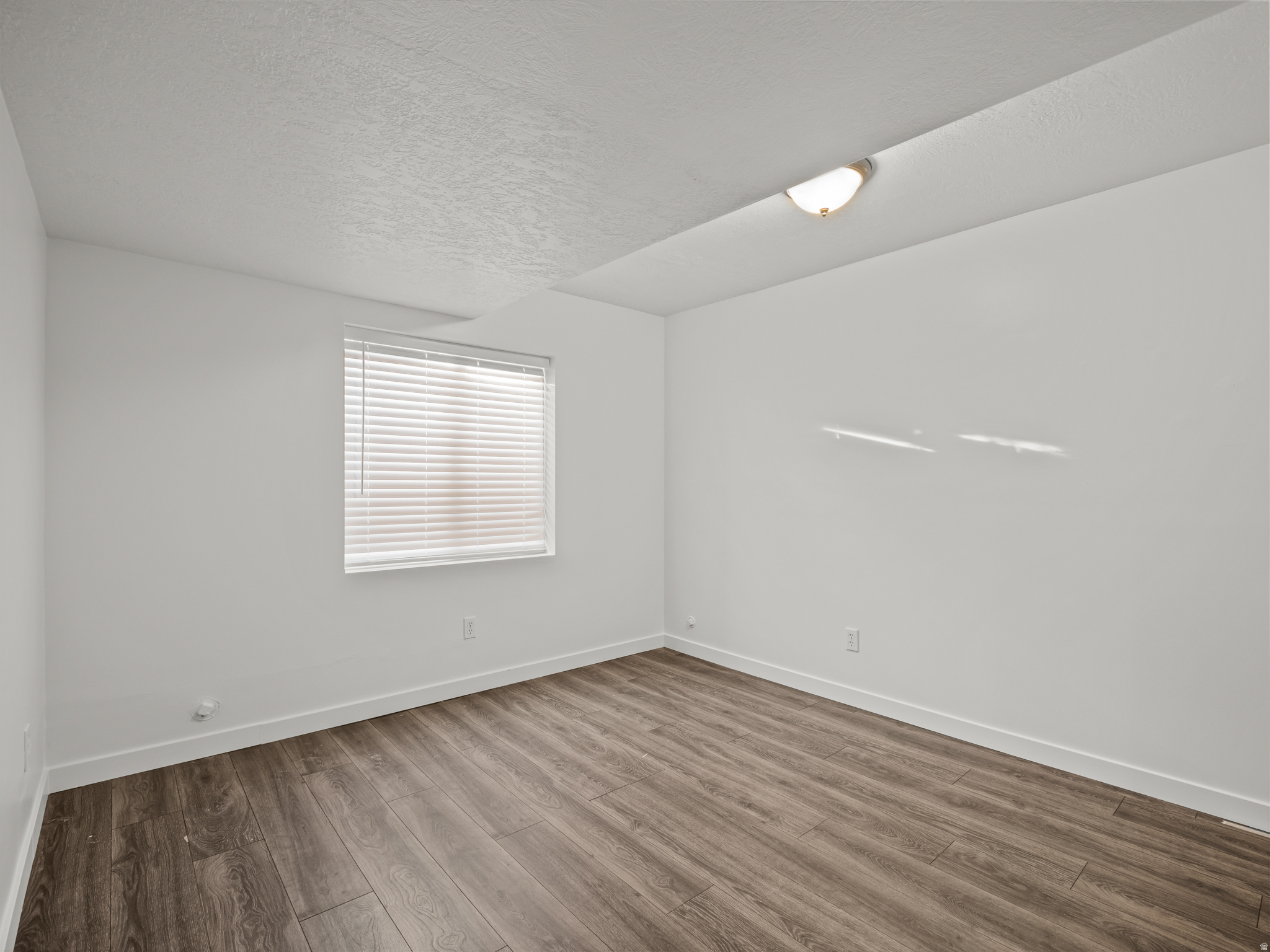 DAYBREAK - Residential