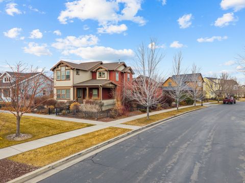 Tiny photo for 4172 W LAKE BRIDGE DR S #1, South Jordan, UT 84009 (MLS # 2135506)
