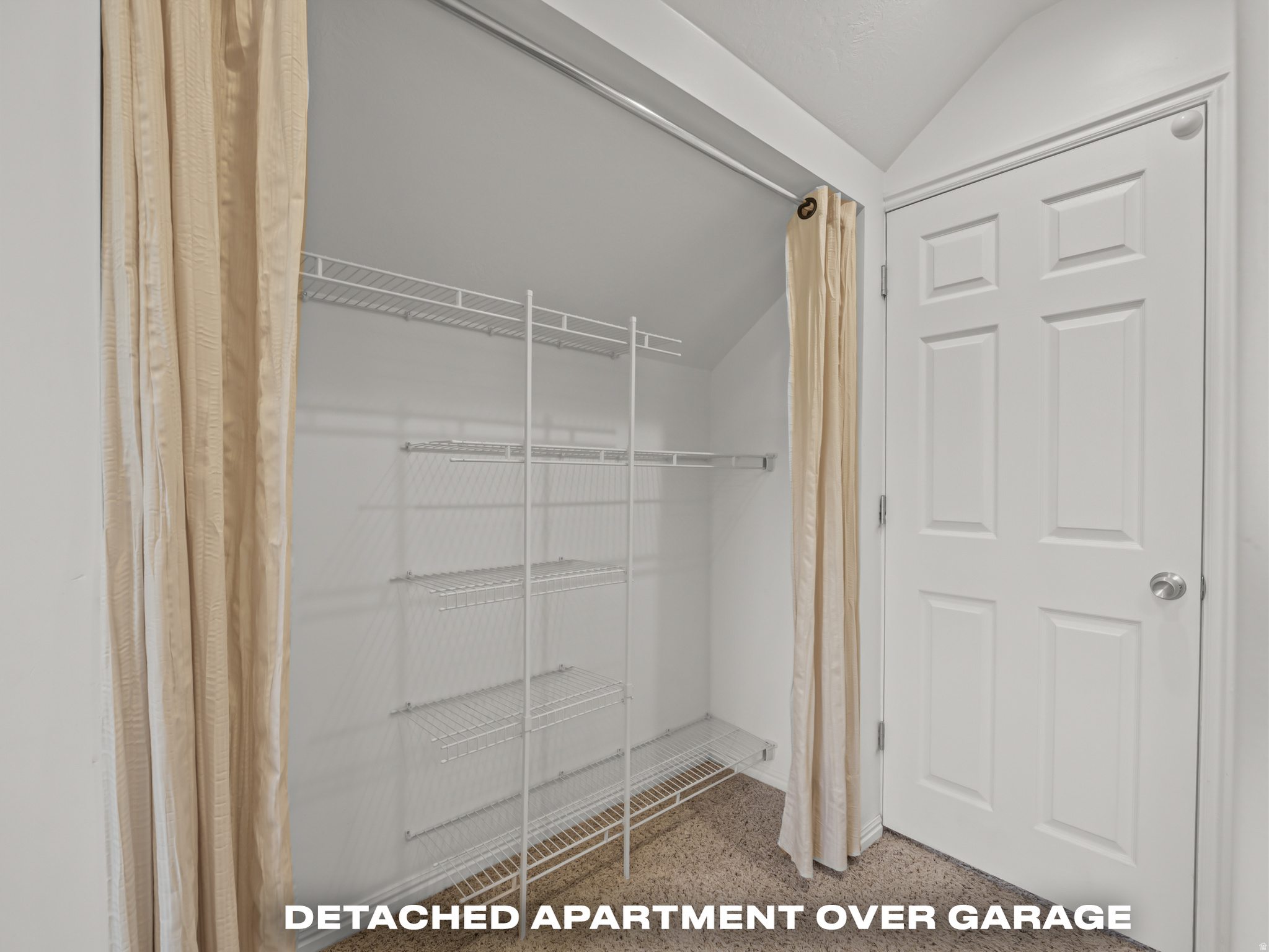 DAYBREAK - Residential