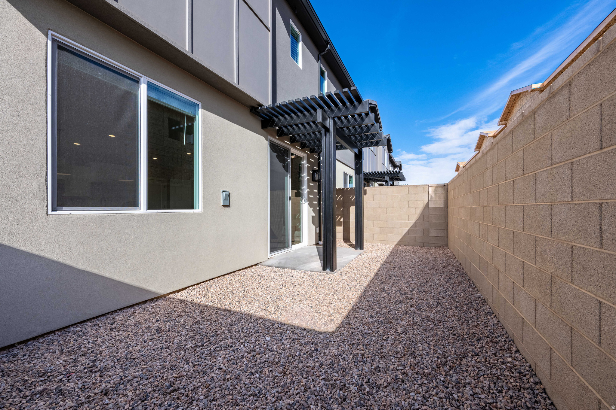 RISE AT CORAL CANYON - Residential