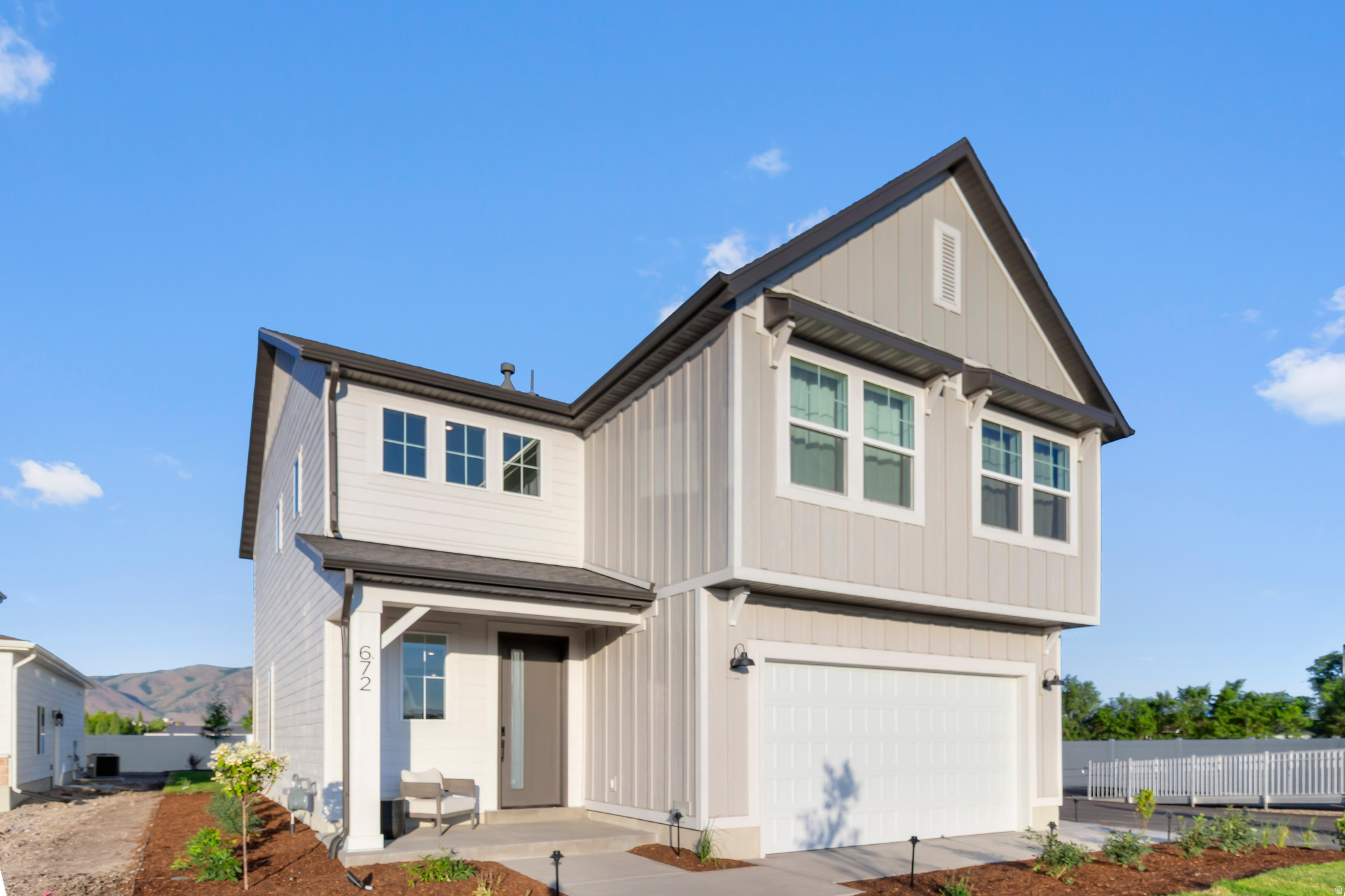 RIVERGATE - Residential