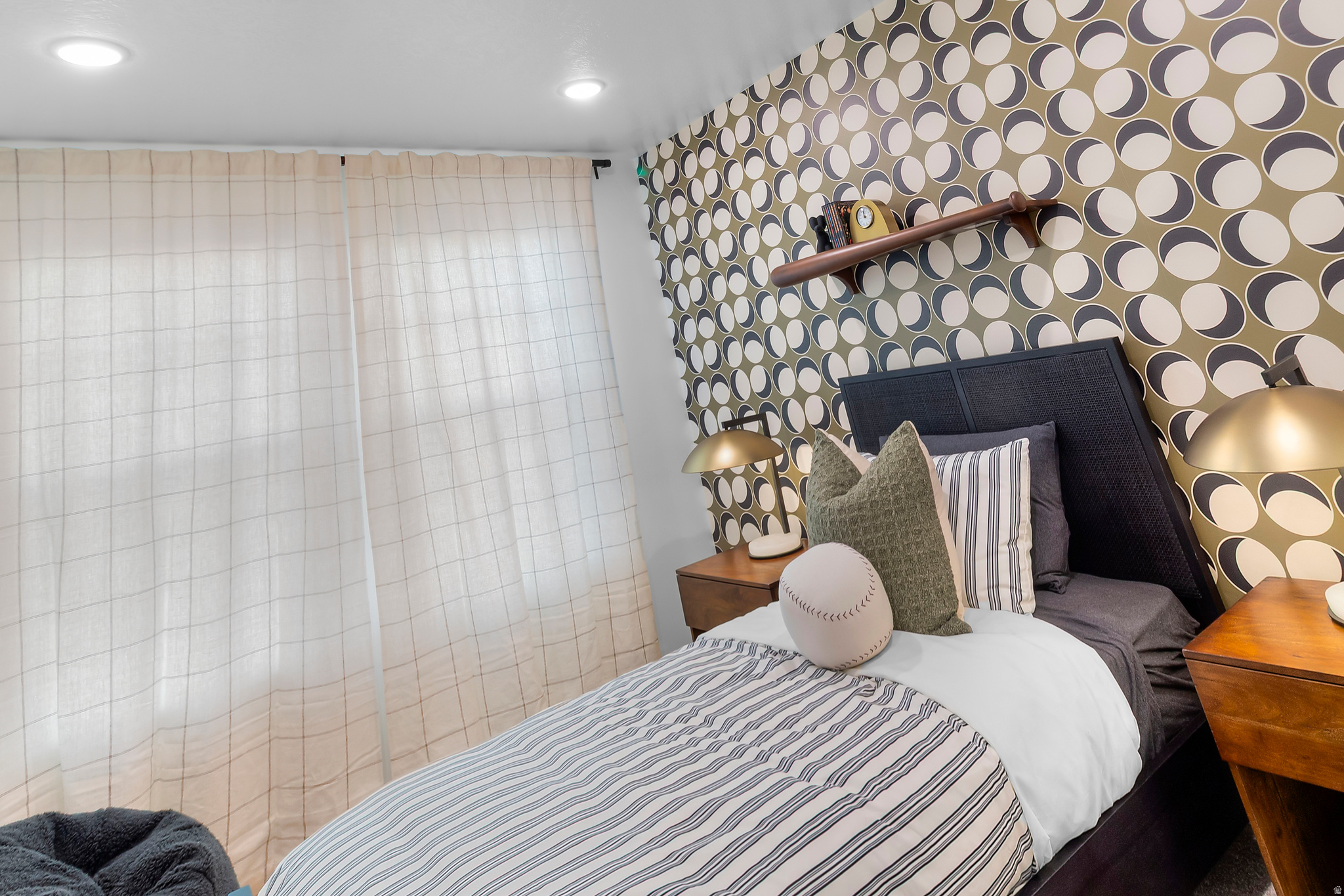 RIVERGATE - Residential