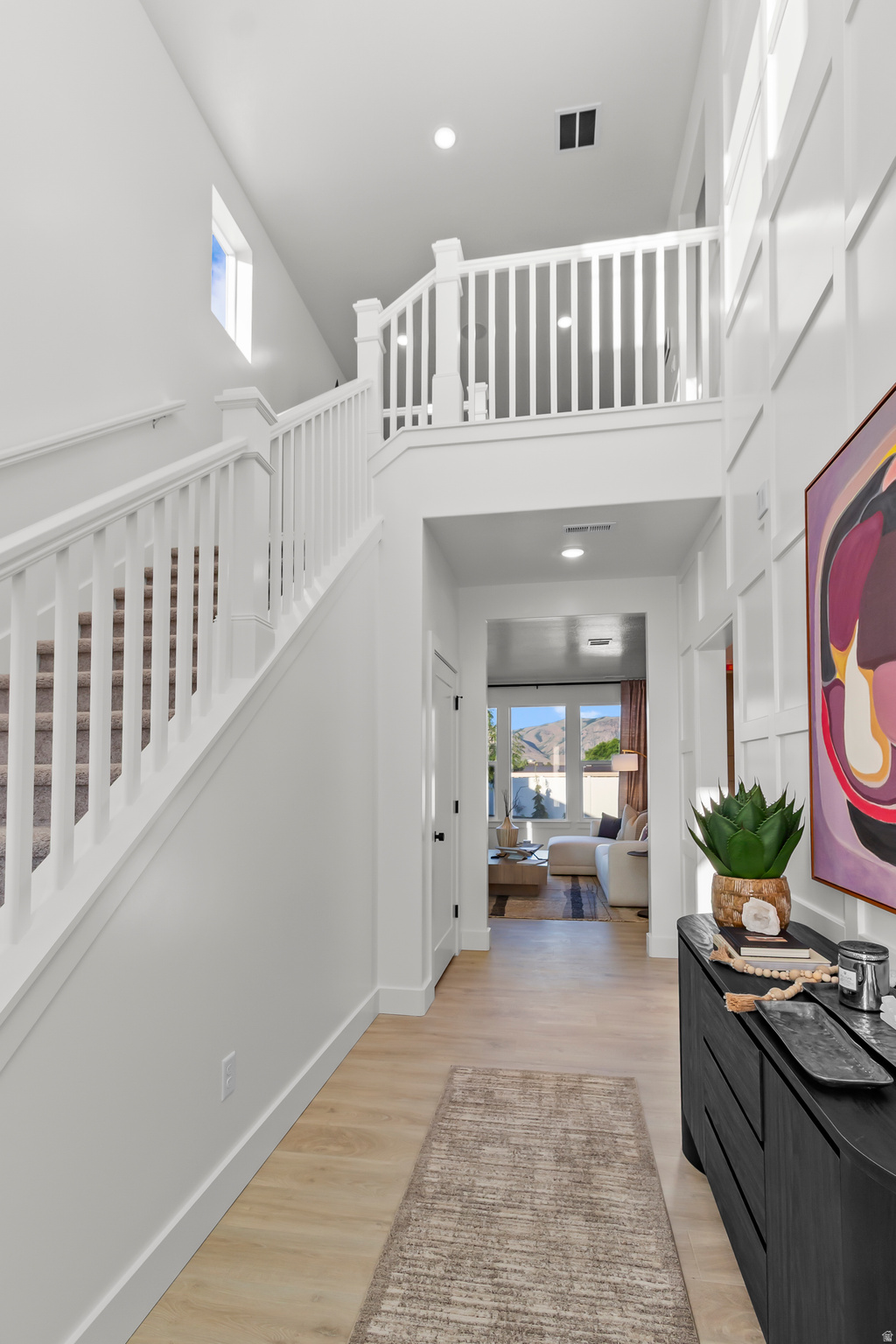 RIVERGATE - Residential