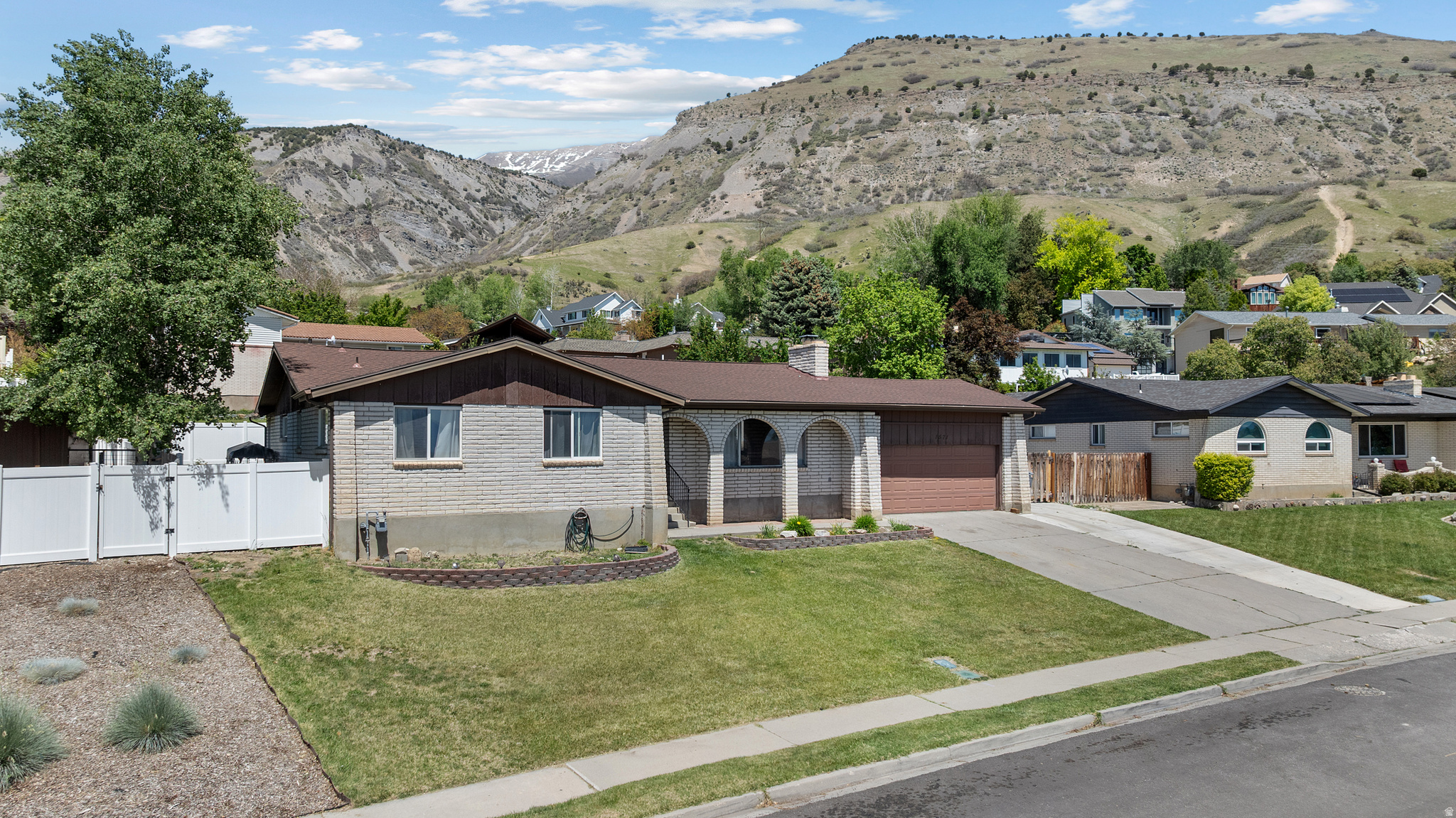 BLACKHAWK ESTATES - Residential