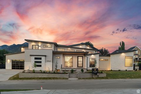 Tiny photo for 13941 S JARVIE LN, Draper, UT 84020 (MLS # 2102653)