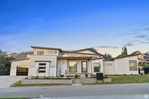 Tiny photo for 13941 S JARVIE LN, Draper, UT 84020 (MLS # 2102653)