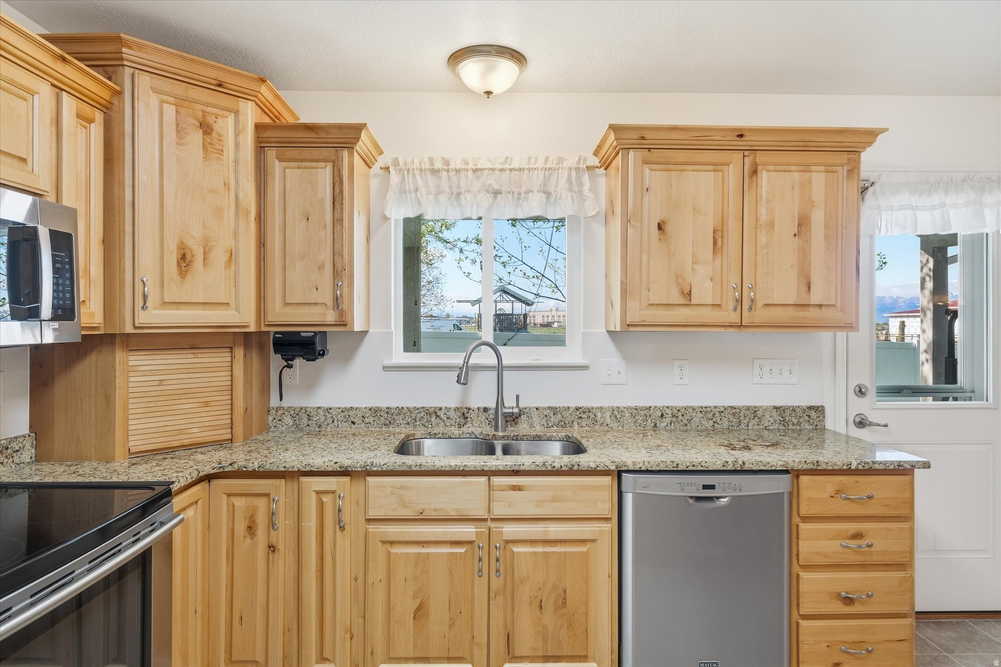 GITTINS HERITAGE - Residential