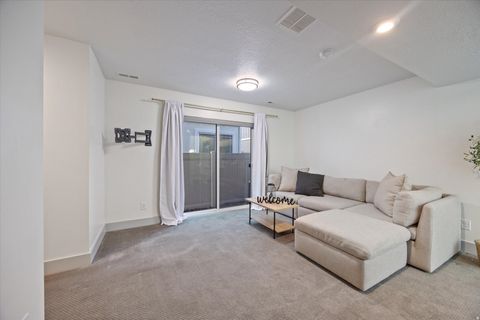 Tiny photo for 2419 N 3130 W, Lehi, UT 84048 (MLS # 2126680)