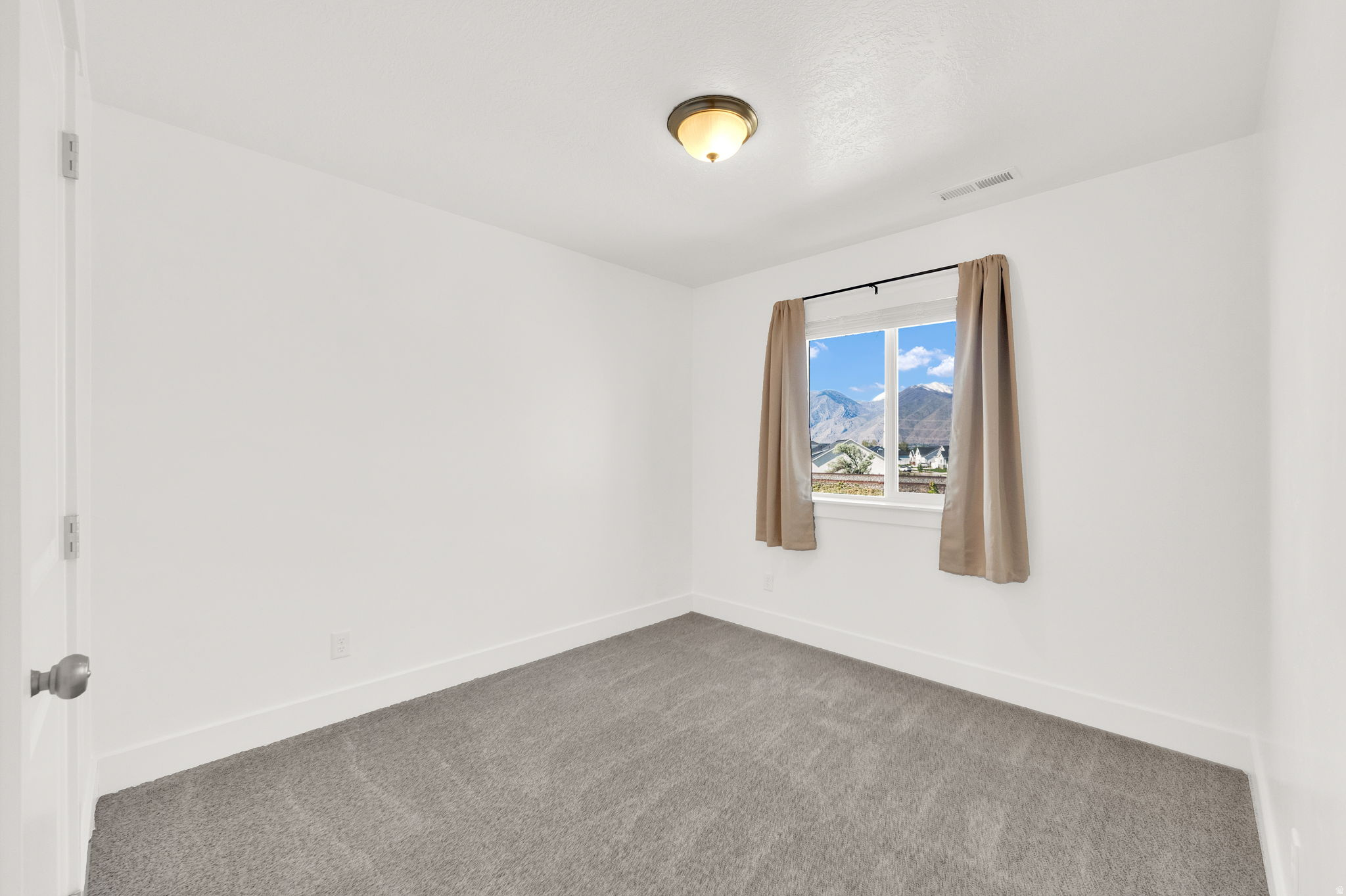 CANYON BREEZE - Residential