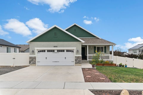 Photo of 1931 N 370 E, Tooele, UT 84074 (MLS # 2182213)