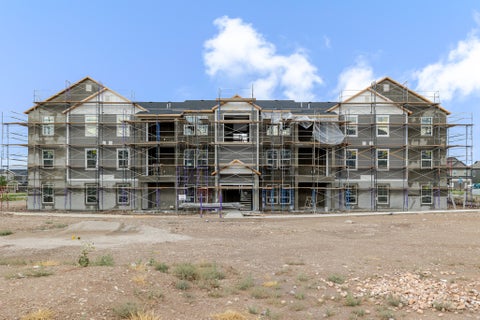 Condo For Sale - 12718 S Polk Creek Ln #D303<br/> Salt Lake County, Herriman, UT 84096