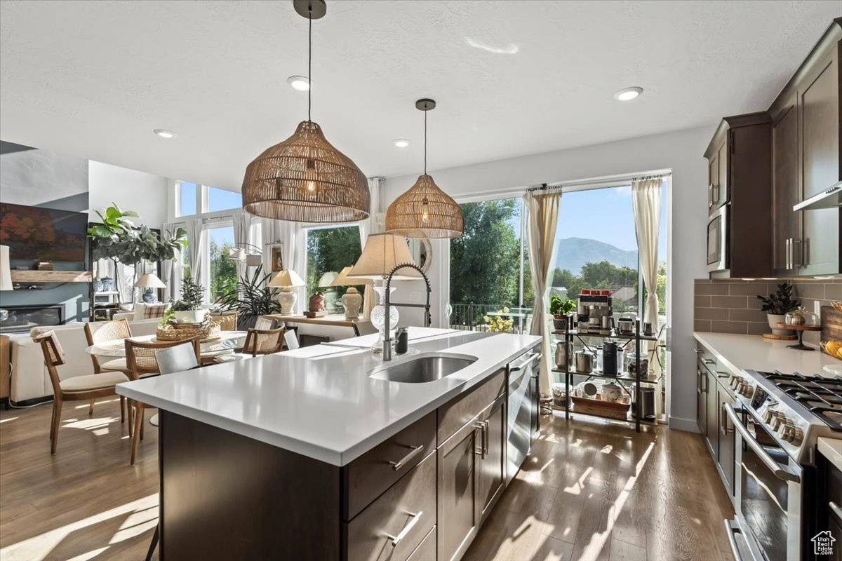 RIDGEPOINT - Residential