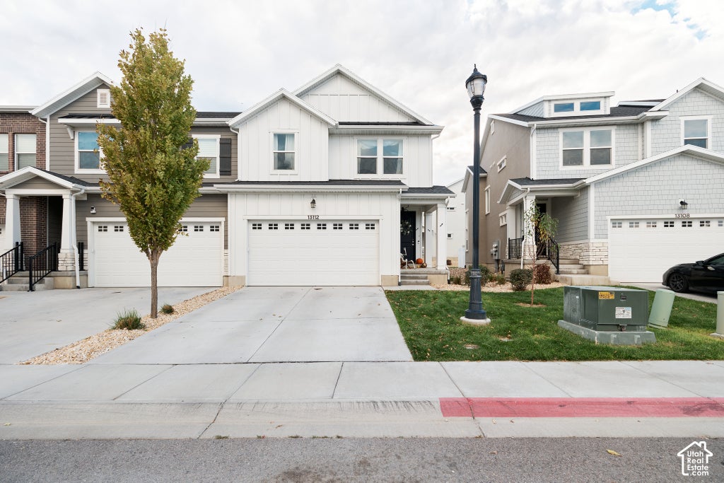 Photo of 13112 S CANNAVALE DR, Herriman, UT 84096 (MLS # 2193091)