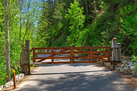 Tiny photo for 3011 E RIDGETOP RD, Sundance, UT 84604 (MLS # 2142639)