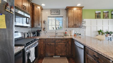 Tiny photo for 167 E LAKEVIEW DR, Vineyard, UT 84059 (MLS # 2115361)