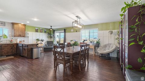 Tiny photo for 167 E LAKEVIEW DR, Vineyard, UT 84059 (MLS # 2115361)