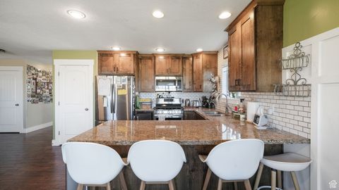 Tiny photo for 167 E LAKEVIEW DR, Vineyard, UT 84059 (MLS # 2115361)