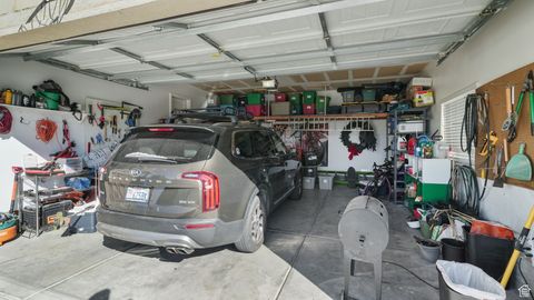 Tiny photo for 167 E LAKEVIEW DR, Vineyard, UT 84059 (MLS # 2115361)