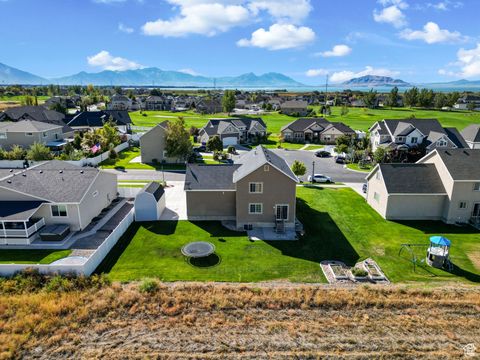 Tiny photo for 167 E LAKEVIEW DR, Vineyard, UT 84059 (MLS # 2115361)