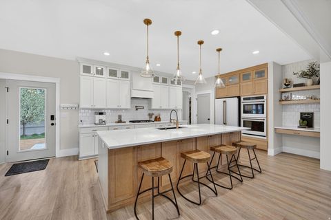 Tiny photo for 11524 S SILVER POND DR, South Jordan, UT 84009 (MLS # 2147657)