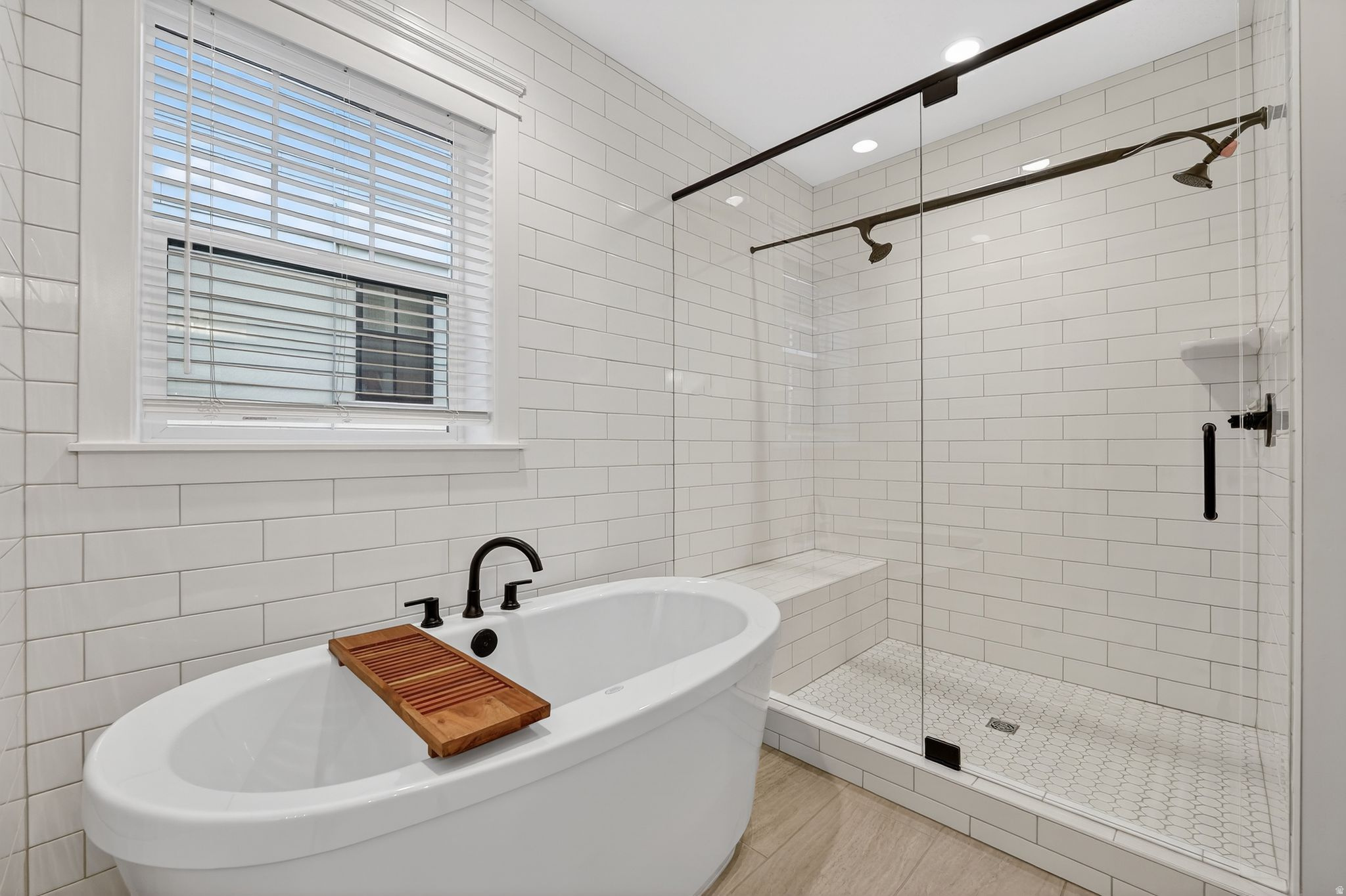 DAYBREAK - Residential