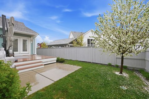 Tiny photo for 11524 S SILVER POND DR, South Jordan, UT 84009 (MLS # 2147657)