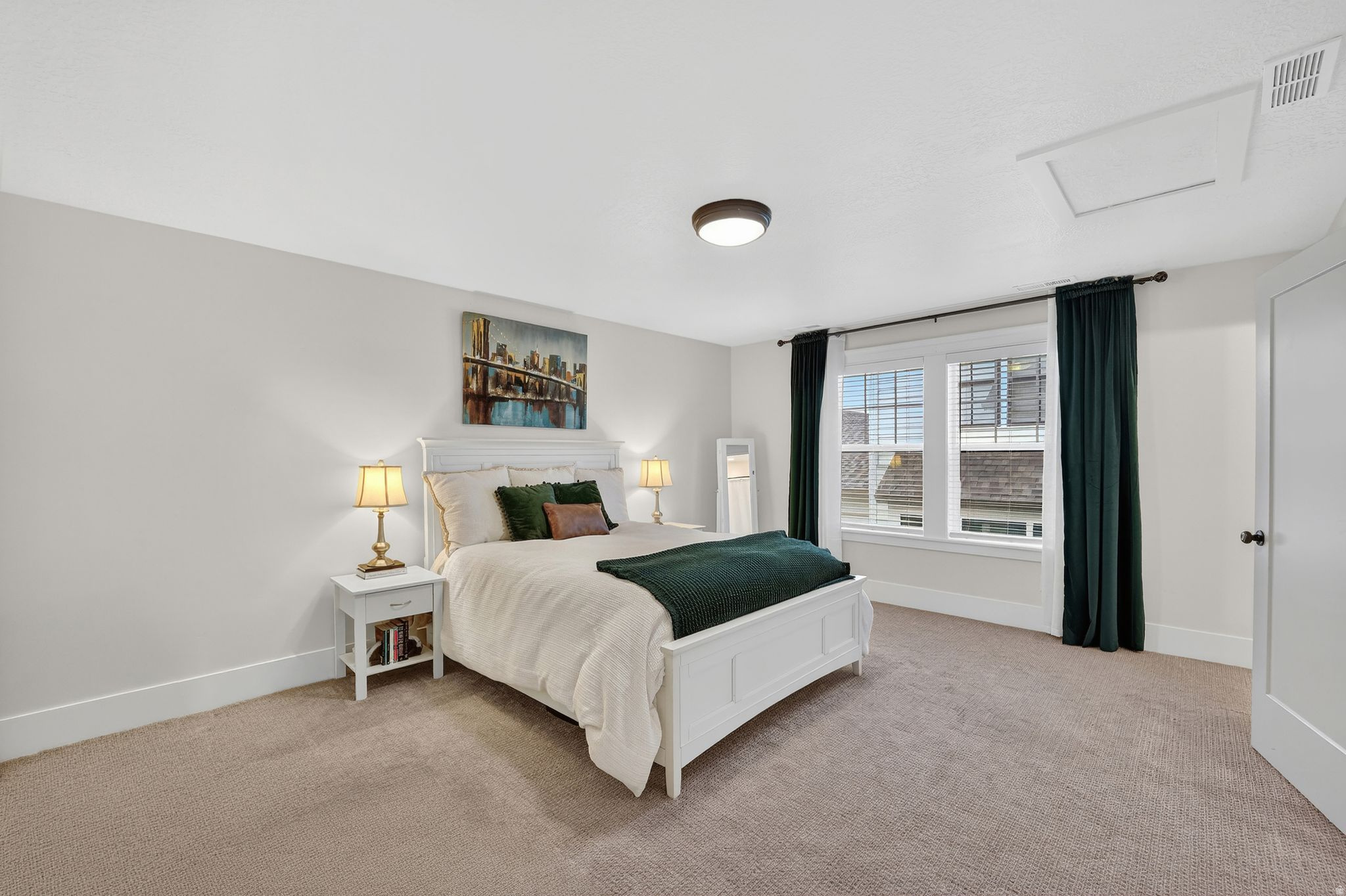 DAYBREAK - Residential