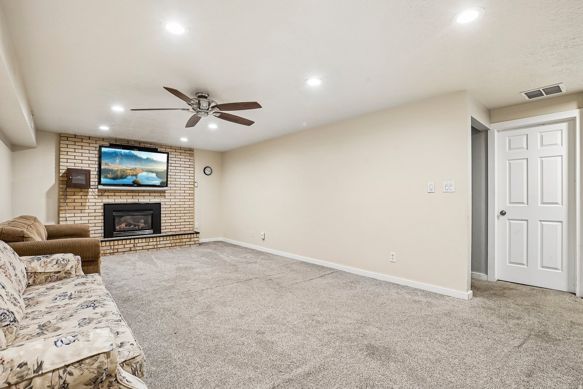 ORCHARD VILLAGE - Residential