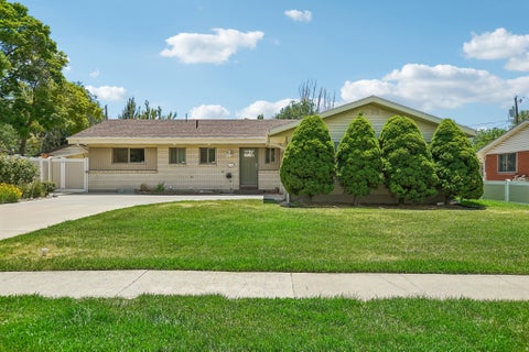 Tiny photo for 1134 E MANOR CIR, Salt Lake City, UT 84124 (MLS # 2169170)