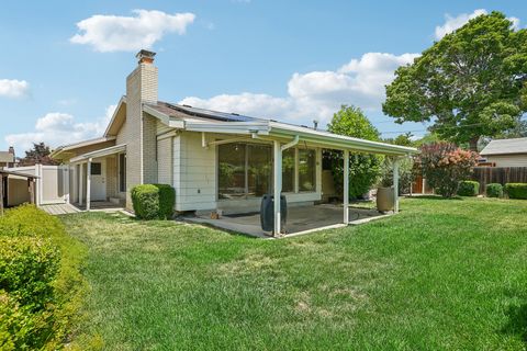 Tiny photo for 1134 E MANOR CIR, Salt Lake City, UT 84124 (MLS # 2169170)