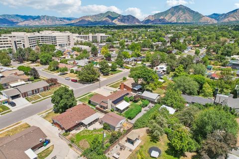 Tiny photo for 1134 E MANOR CIR, Salt Lake City, UT 84124 (MLS # 2169170)