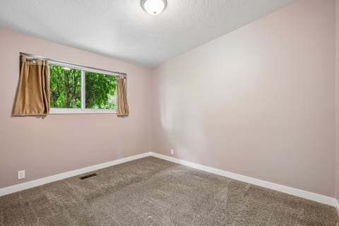 Tiny photo for 1134 E MANOR CIR, Salt Lake City, UT 84124 (MLS # 2169170)