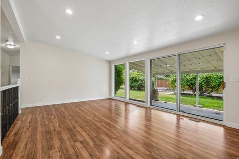 Tiny photo for 1134 E MANOR CIR, Salt Lake City, UT 84124 (MLS # 2169170)
