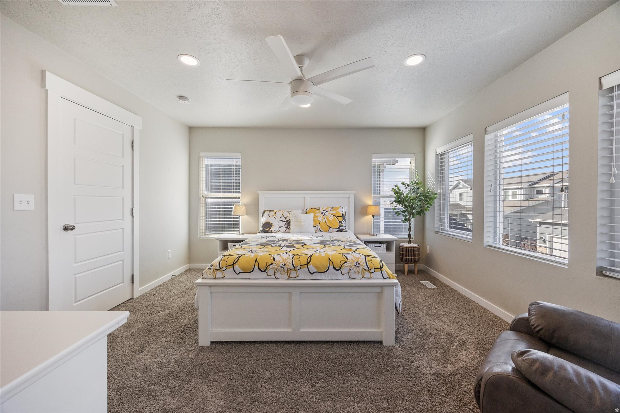 INDEPENDENCE - Residential