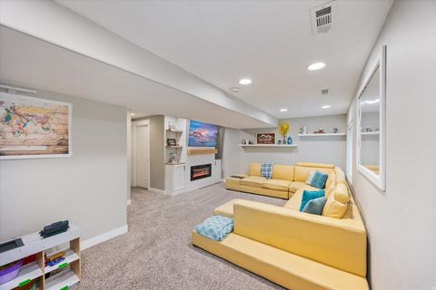 Tiny photo for 15143 S BOSTON HARBOR LN, Bluffdale, UT 84065 (MLS # 2132942)