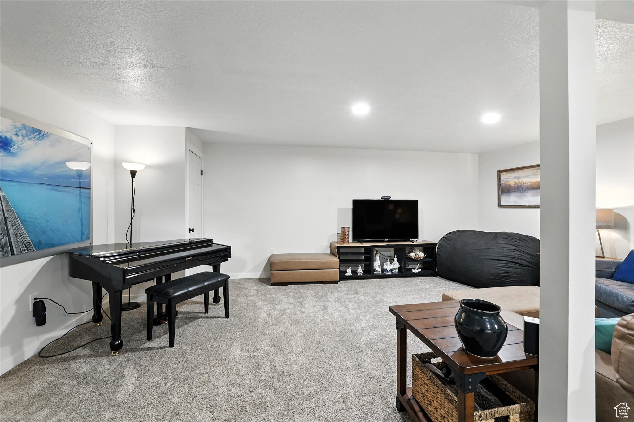 FERNWOOD HOLLOW #6 - Residential