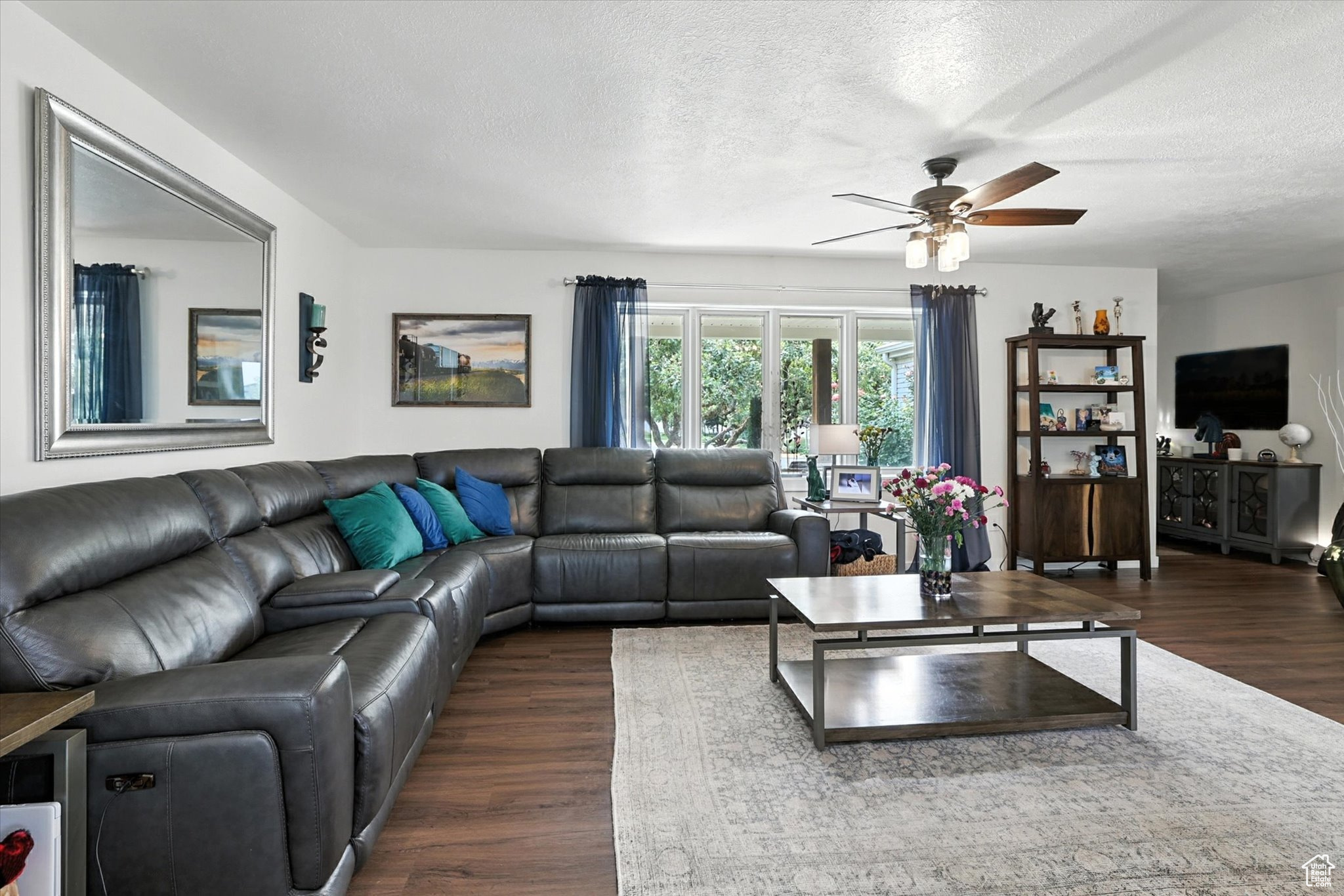 FERNWOOD HOLLOW #6 - Residential