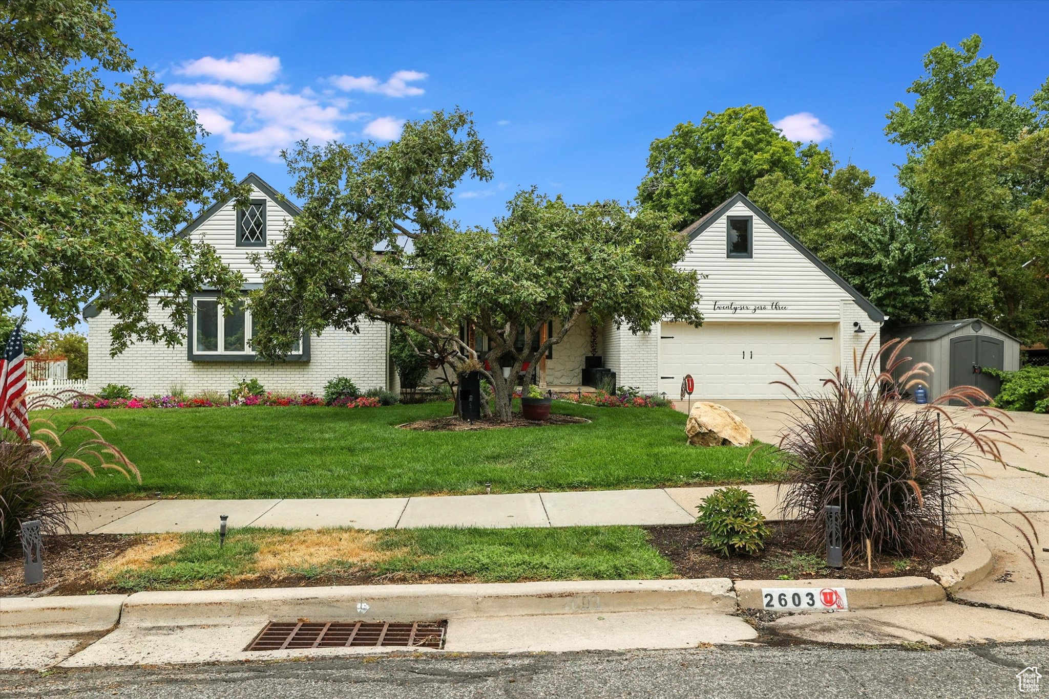 2603 E SUMMERWOOD DR