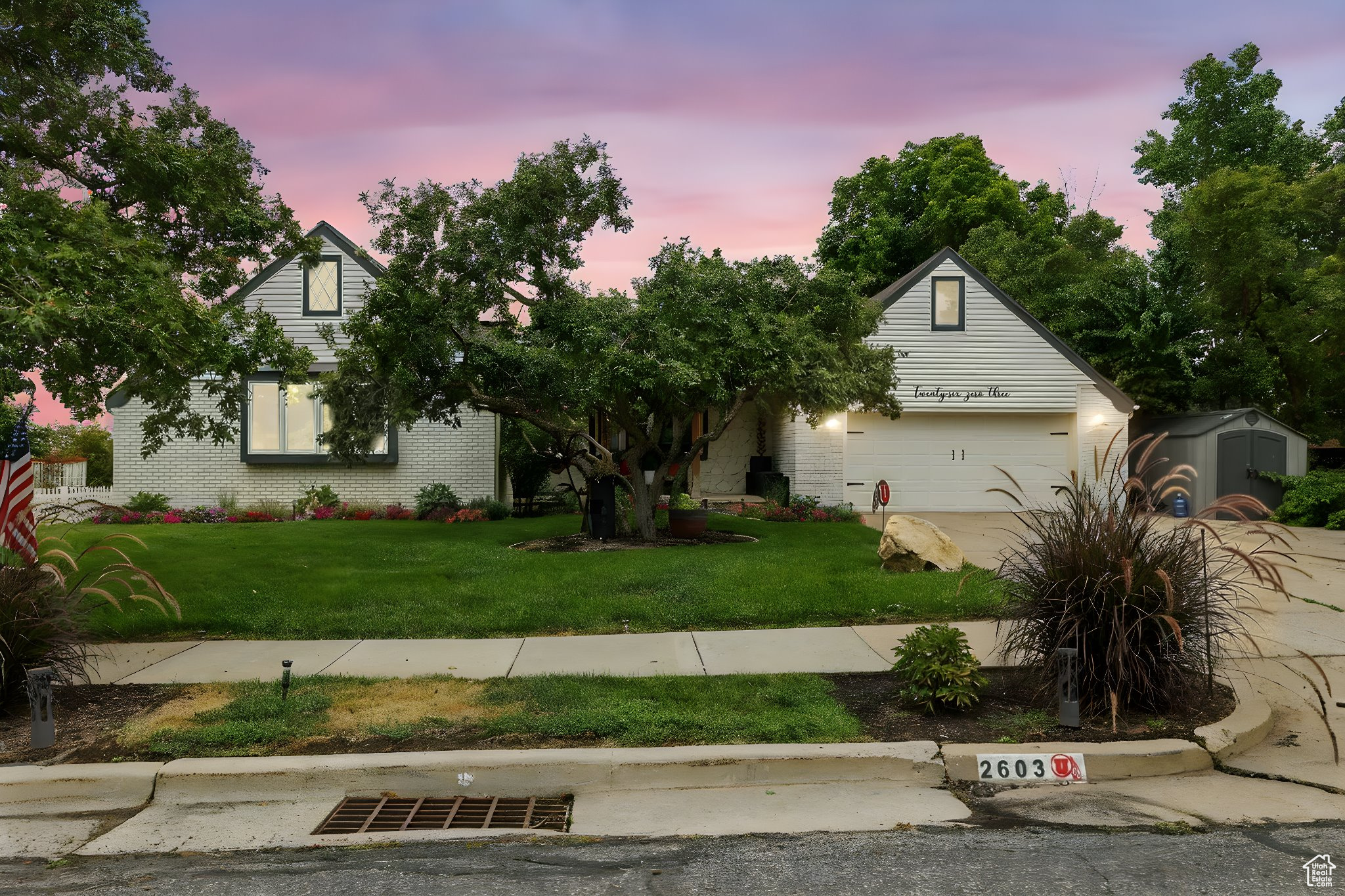 FERNWOOD HOLLOW #6 - Residential