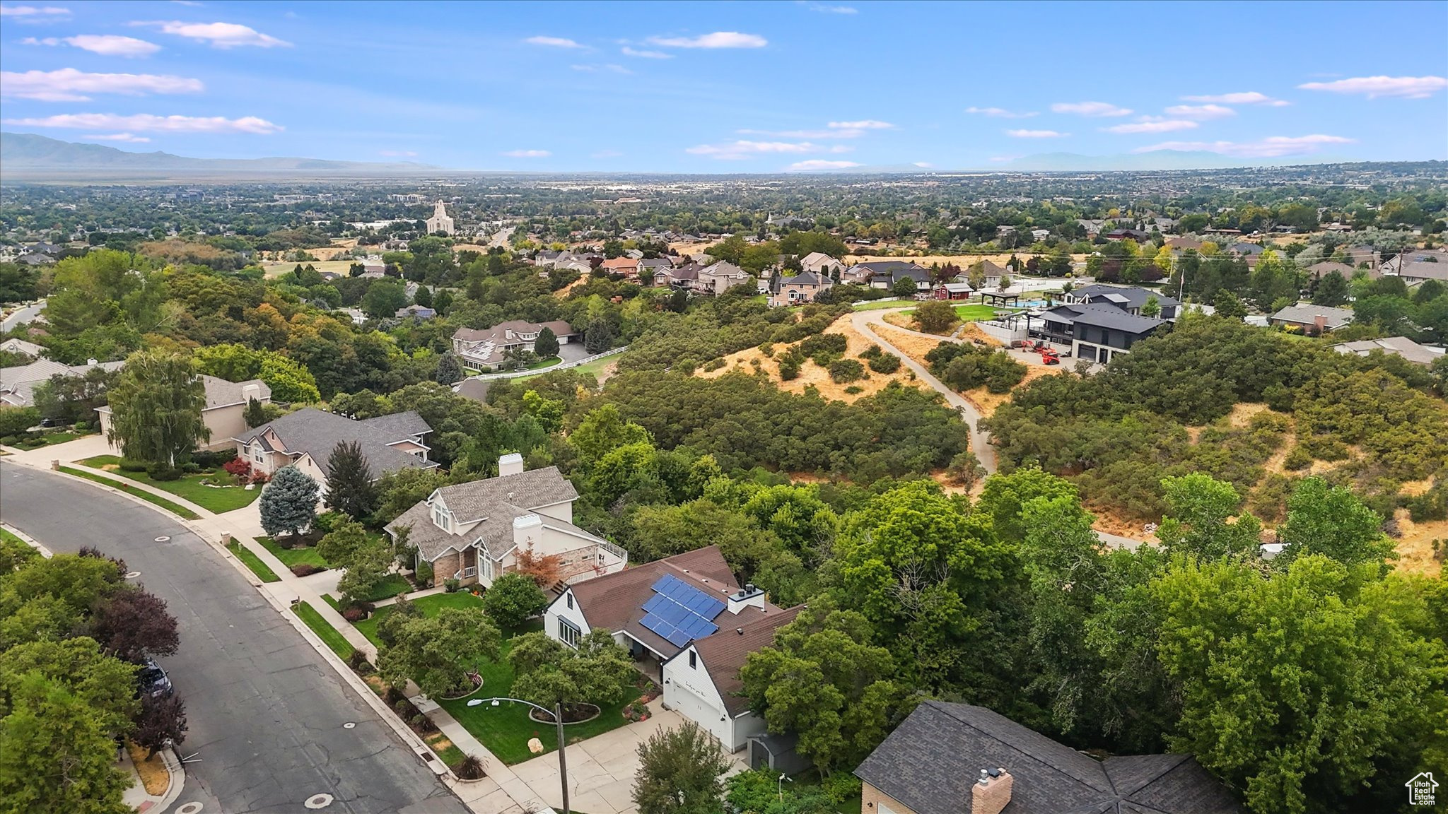 FERNWOOD HOLLOW #6 - Residential