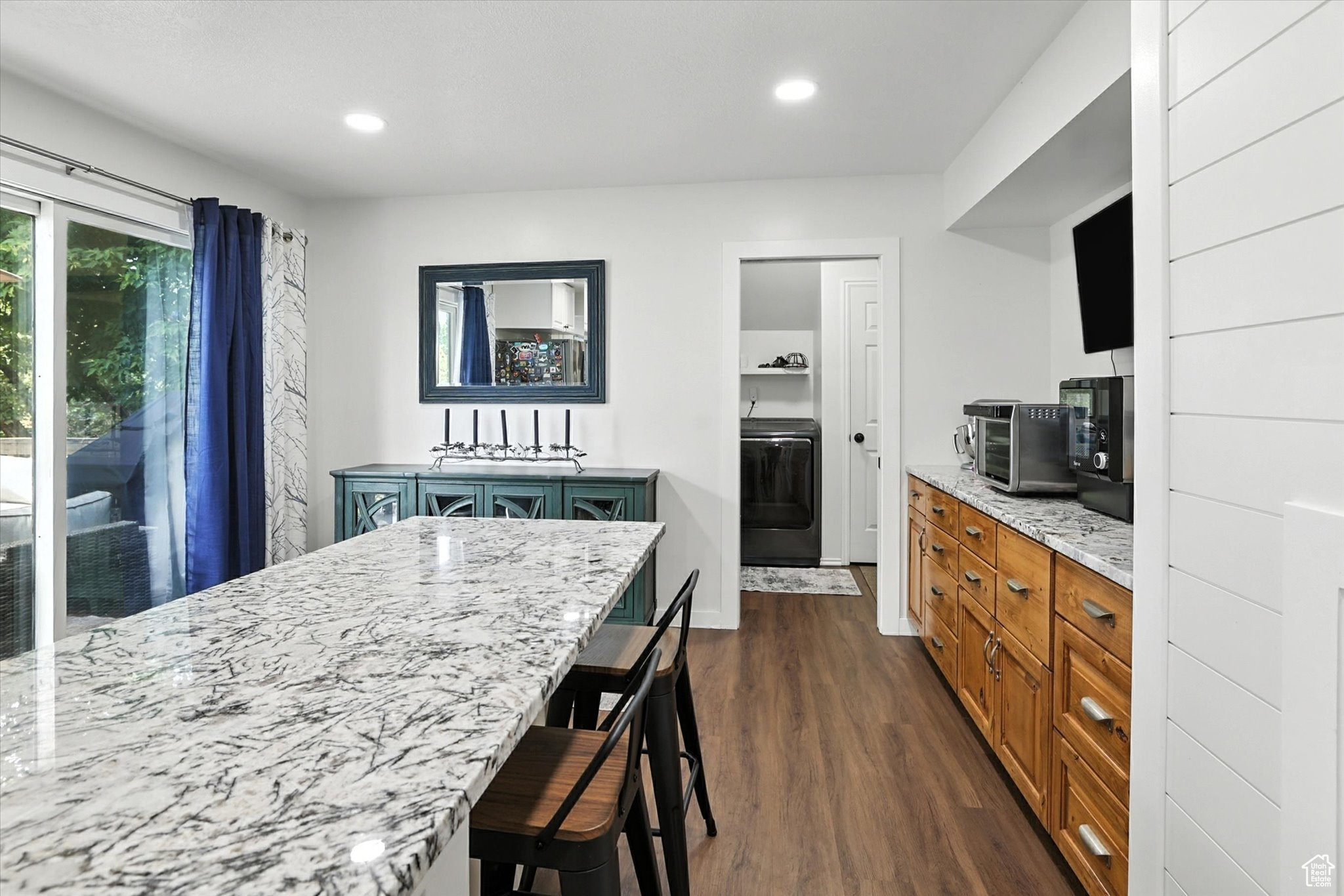 FERNWOOD HOLLOW #6 - Residential