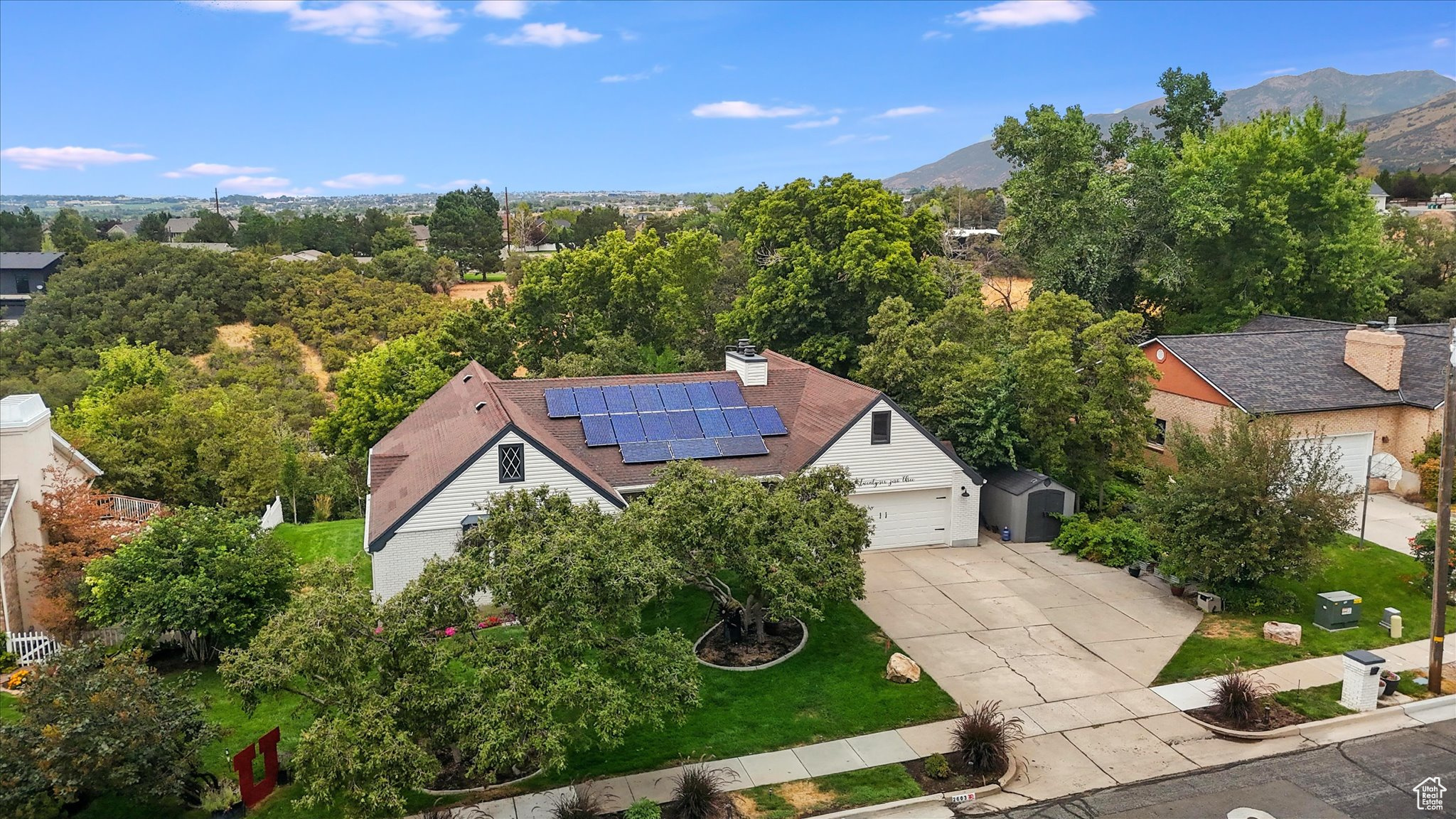 FERNWOOD HOLLOW #6 - Residential