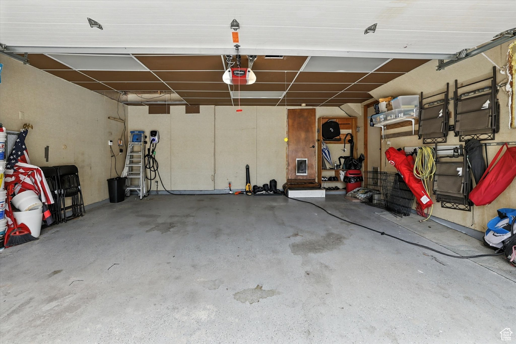 FERNWOOD HOLLOW #6 - Residential